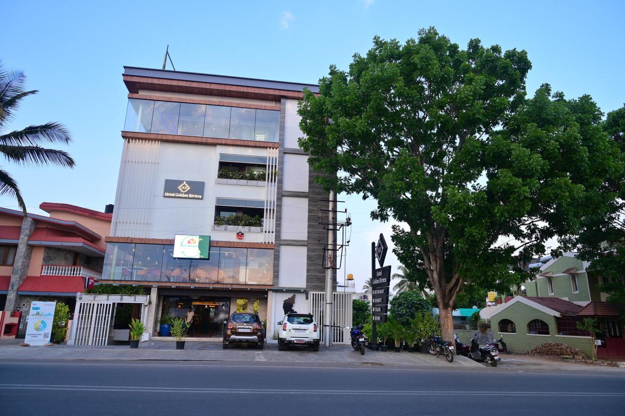 Hotel Golden Riviera Mysore Exterior photo